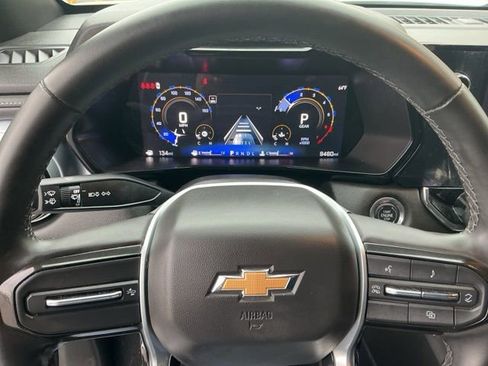 Used 2024 Chevrolet Colorado LT image 20