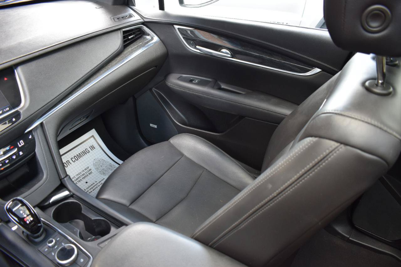Used 2022 Cadillac XT5 Premium Luxury FWD image 16