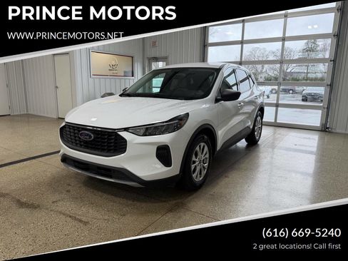 Used 2023 Ford Escape Active w/ Tech Pack #1 image 1