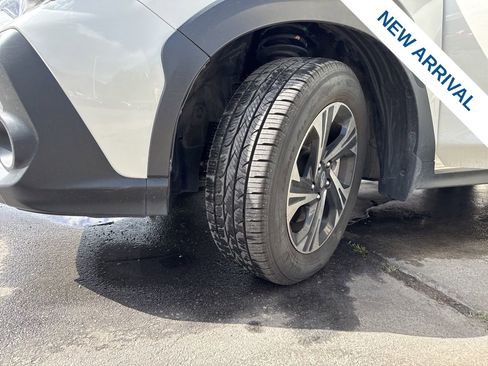 Used 2024 Subaru Crosstrek 2.0i Premium image 28