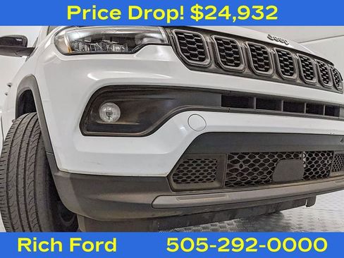 Used 2025 Jeep Compass Latitude w/ Altitude Special Edition AWD/4WD image 24