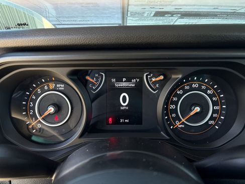 New 2026 Jeep Gladiator Sport image 12