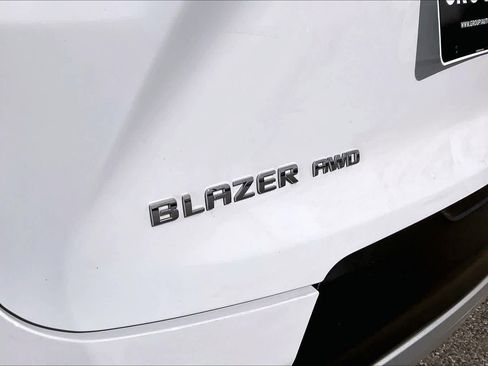 Used 2023 Chevrolet Blazer LT image 31