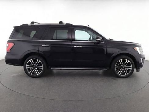 Used 2021 Ford Expedition Limited AWD/4WD image 2