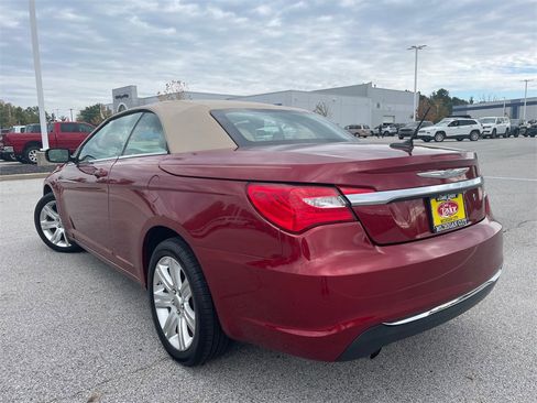 Used 2012 Chrysler 200 Touring image 7