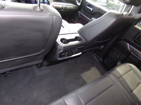 Used 2021 Chevrolet Silverado 3500 LTZ w/ LTZ Convenience Package AWD/4WD image 16