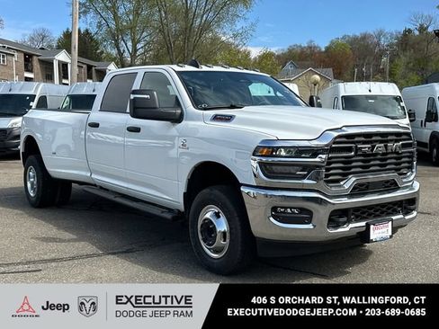 New 2026 RAM 3500 Tradesman AWD/4WD image 5