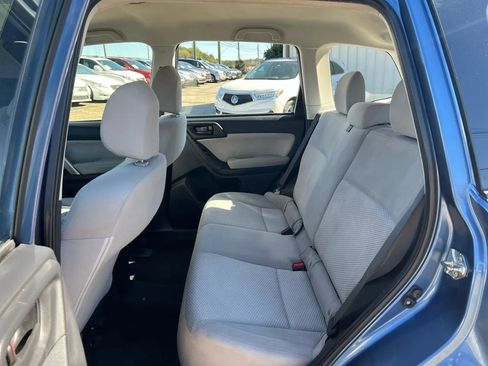 Used 2017 Subaru Forester 2.5i w/ Alloy Wheel Package image 26