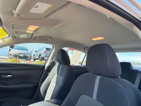 Used 2023 Nissan Sentra SV FWD image 16