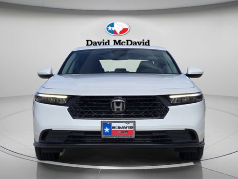 Used 2025 Honda Accord LX image 8