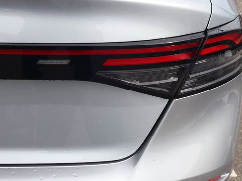 Used 2024 Honda Accord LX image 31