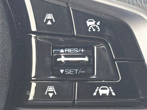 Used 2018 Subaru Outback 3.6R Limited image 34