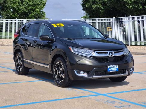 Certified 2019 Honda CR-V Touring image 4