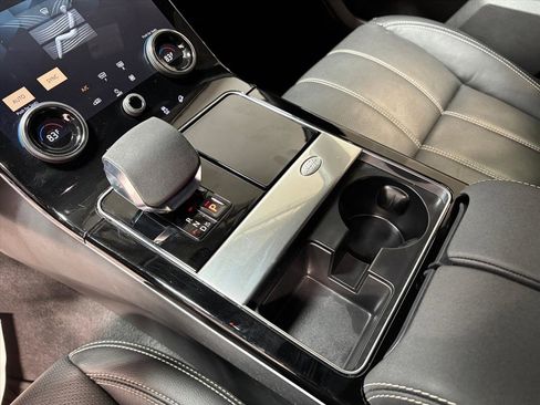 Used 2023 Land Rover Range Rover Velar R-Dynamic S image 14