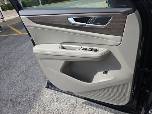 New 2026 Volkswagen Atlas SEL Premium R-Line AWD/4WD image 17