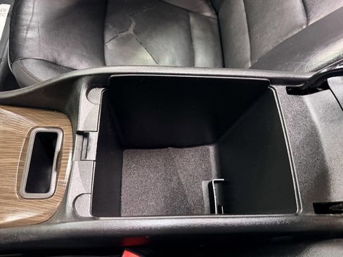 Used 2018 Chevrolet Malibu Premier w/ Premier Sun and Wheel Package image 42