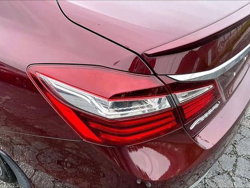 Used 2017 Honda Accord Sport Special Edition image 28