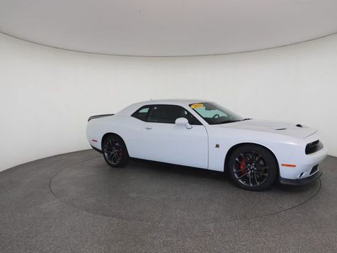Used 2022 Dodge Challenger R/T Scat Pack w/ Plus Package image 26