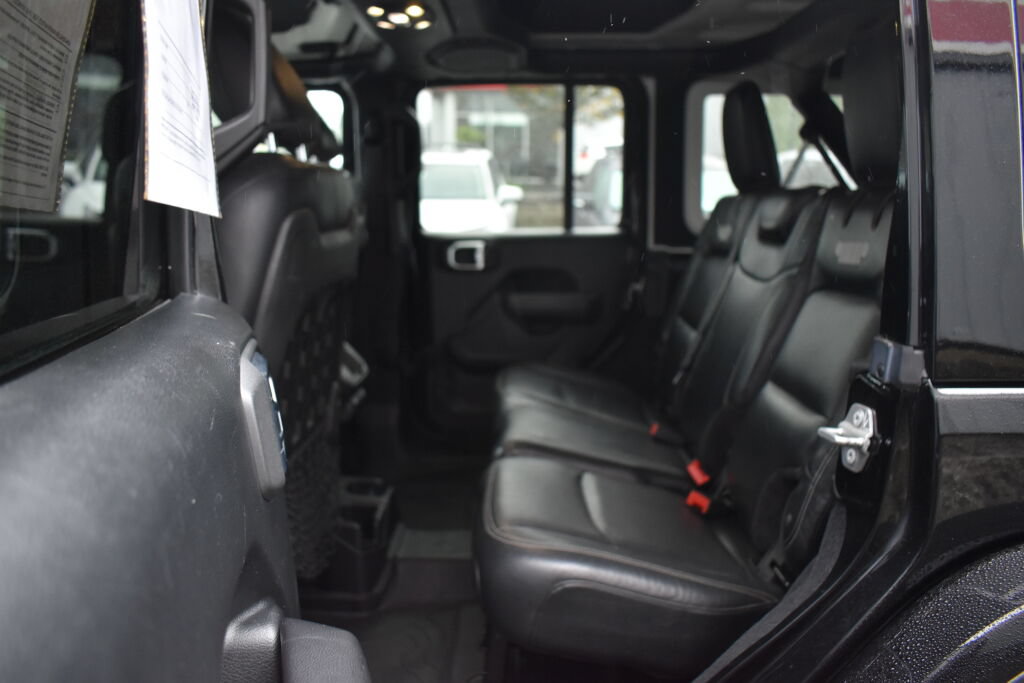 Used 2019 Jeep Wrangler Unlimited Rubicon w/ Cold Weather Group AWD/4WD image 20