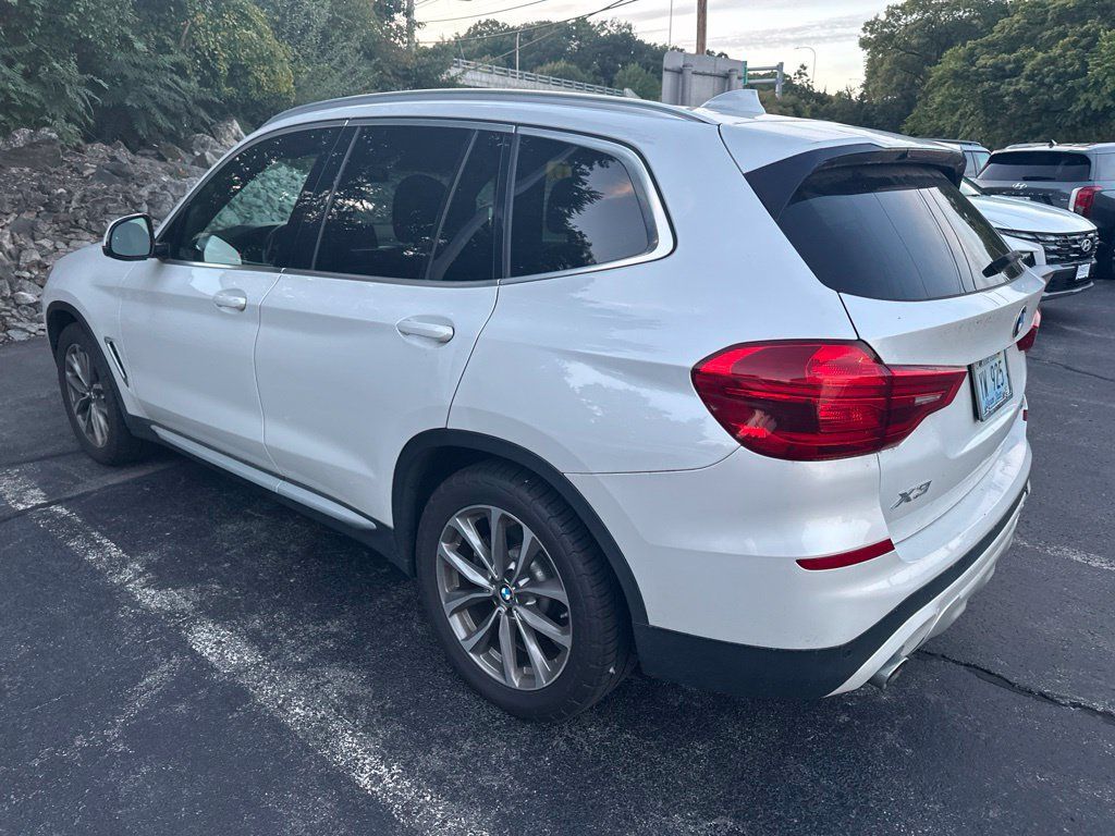 Used 2019 BMW X3 xDrive30i w/ Driving Assistance Package AWD/4WD image 2