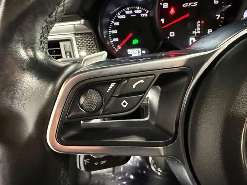 Used 2017 Porsche Macan GTS AWD/4WD image 26