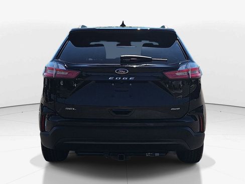 Used 2022 Ford Edge SEL w/ Sport Appearance Package AWD/4WD image 5