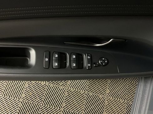 New 2026 Hyundai Elantra Sport image 17