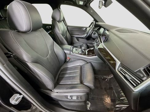Used 2019 BMW X5 xDrive40i w/ Convenience Package image 28