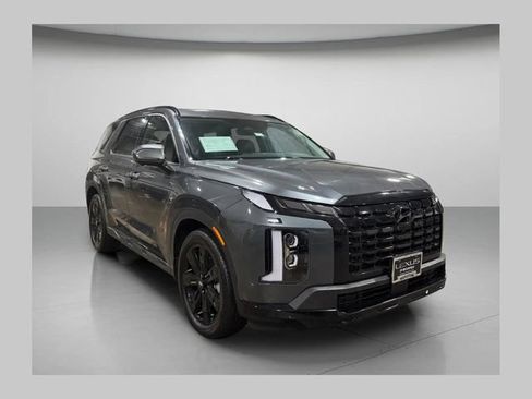 Used 2025 Hyundai Palisade XRT AWD/4WD image 1