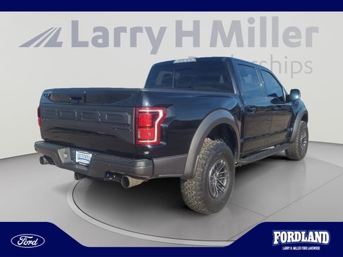 Used 2019 Ford F150 Raptor w/ Equipment Group 802A Luxury AWD/4WD image 5