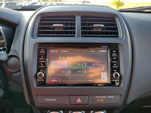 New 2025 Mitsubishi Outlander Sport ES image 4