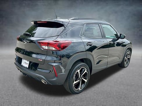 Used 2023 Chevrolet TrailBlazer RS FWD image 4