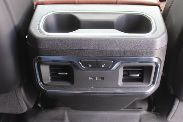 Used 2025 GMC Sierra 2500 Denali Ultimate AWD/4WD image 19
