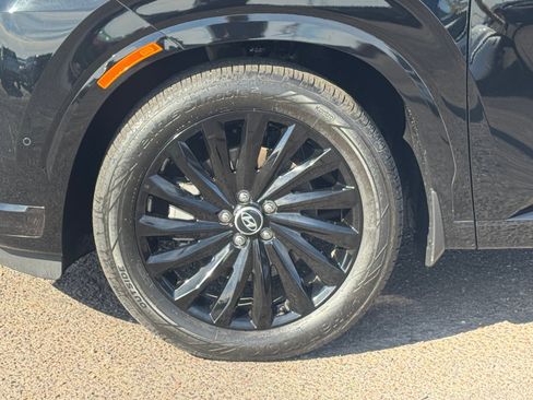 Used 2025 Hyundai Palisade Calligraphy image 11