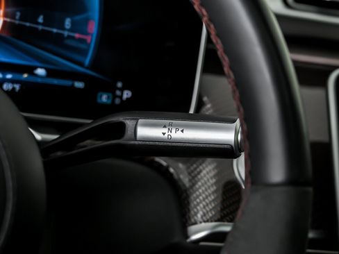 Used 2024 Mercedes-Benz S 63 AMG S image 32