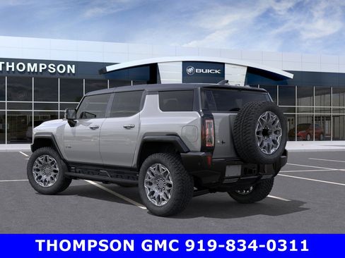 New 2025 GMC Hummer EV 3X image 3
