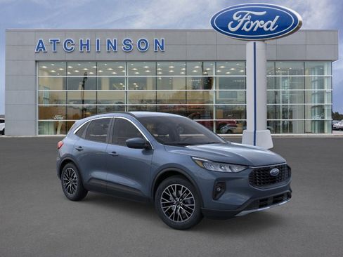 New 2026 Ford Escape SE image 7
