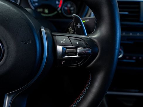 Used 2020 BMW M4 Convertible w/ Competition Package image 37