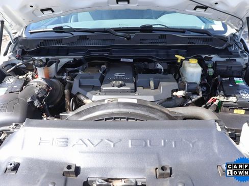 Used 2016 RAM 5500 Tradesman w/ Chrome Appearance Group image 13