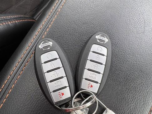 Used 2021 Nissan Maxima SR w/ Sport Mat Group image 34