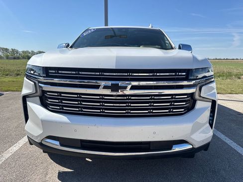 Used 2023 Chevrolet Tahoe Premier w/ Advanced Technology Package AWD/4WD image 2