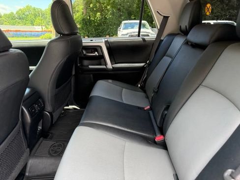 Used 2020 Toyota 4Runner SR5 Premium w/ Moonroof Package AWD/4WD image 56