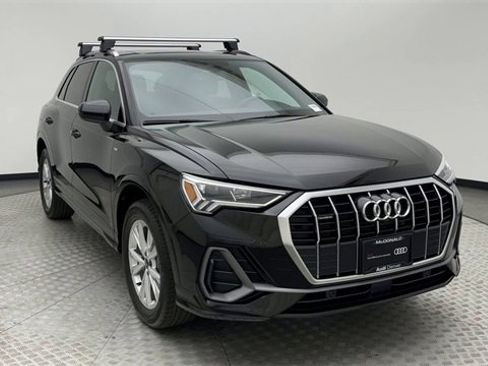 Certified 2025 Audi Q3 2.0T Premium Plus image 8