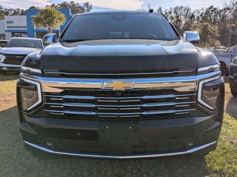 New 2026 Chevrolet Suburban Premier w/ Sun And Tow Package image 9