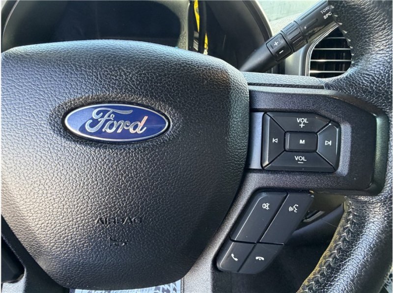 Used 2015 Ford F150 XLT w/ Equipment Group 302A Luxury AWD/4WD image 28