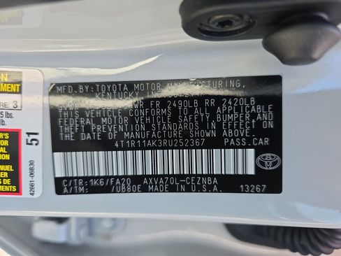 Used 2024 Toyota Camry LE w/ Convenience Package image 34