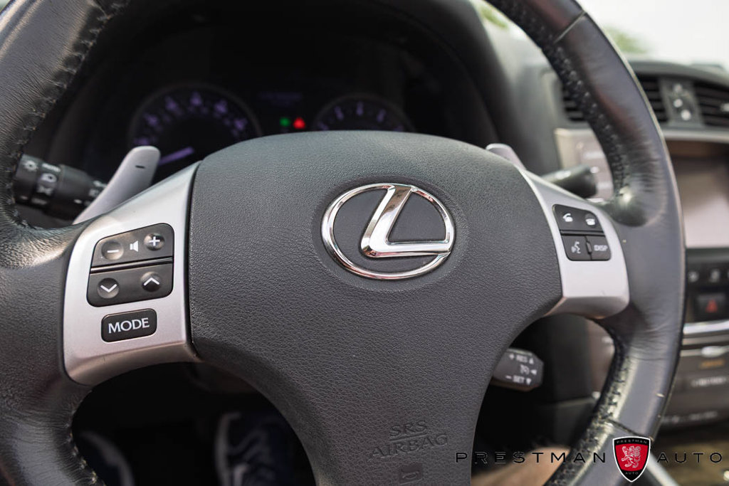 Used 2014 Lexus IS 250C w/ Navigation System Package RWD image 29
