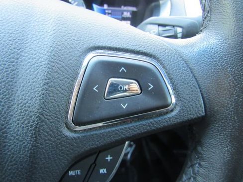 Used 2016 Lincoln MKZ Hybrid image 37