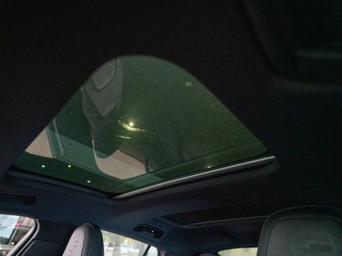 New 2025 Porsche Panamera 4 AWD/4WD image 21