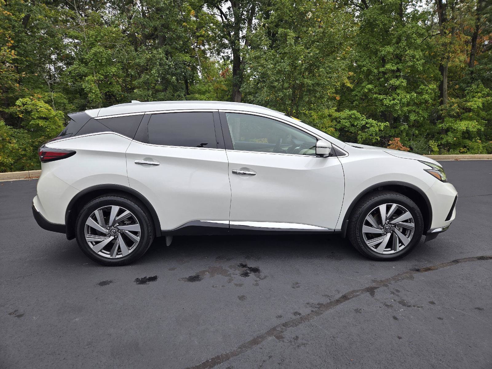 Used 2020 Nissan Murano SL FWD image 2